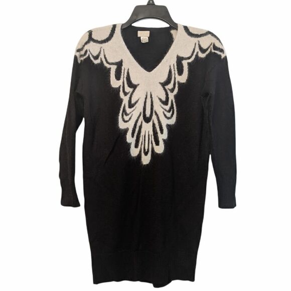 H & M Black and White Sweater or Tunic Top Sz 2 - Picture 1 of 9
